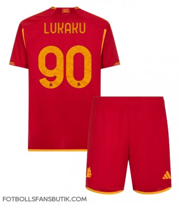 AS Roma Romelu Lukaku #90 Replika Hemmatröja Barn 2023-24 Kortärmad (+ Korta byxor)